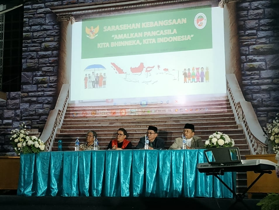 Para narasumber dalam acara sarasehan